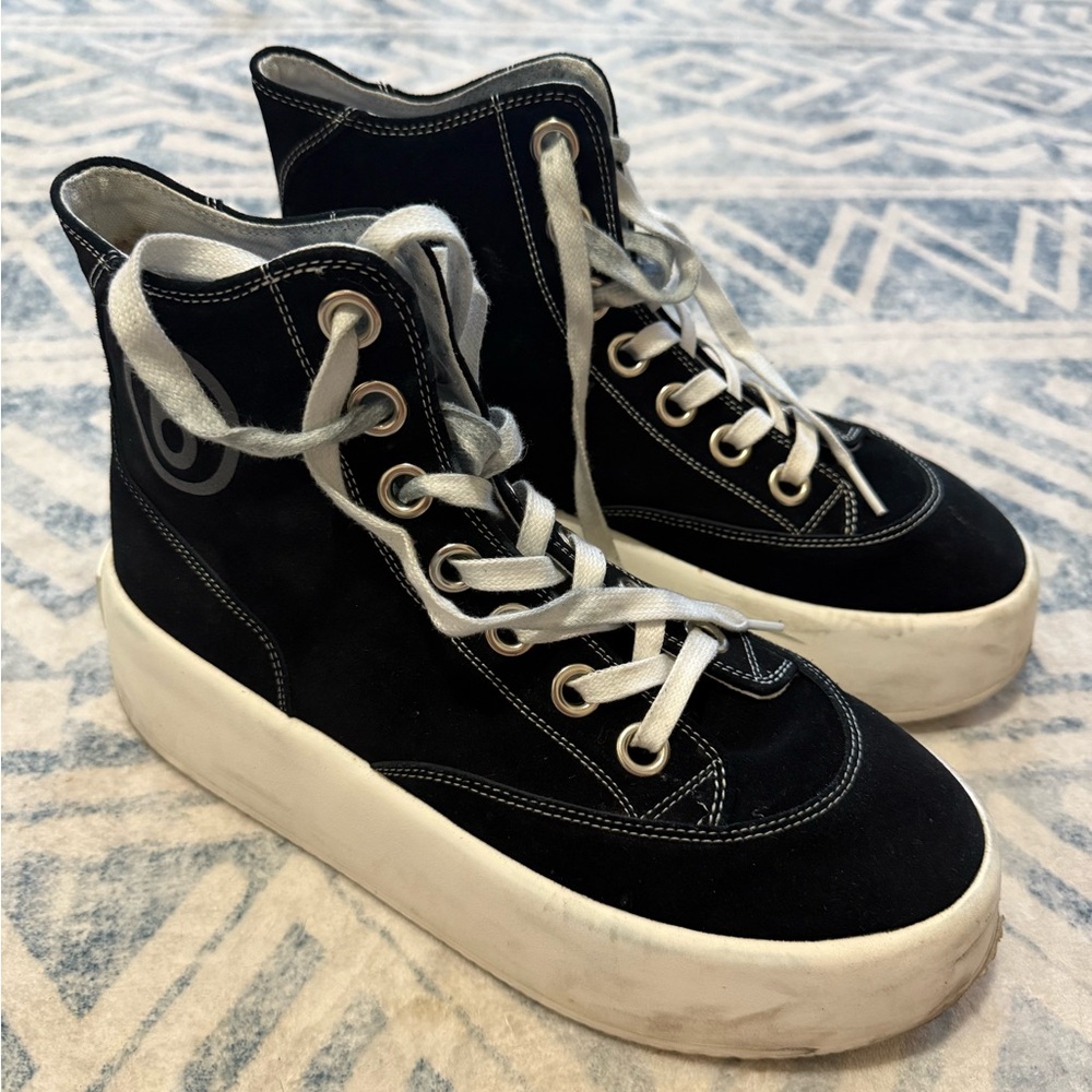 Maison Margiel High-Top Women's Sneakers